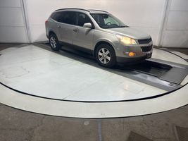 2010 CHEVROLET TRAVERSE LT