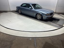 2004 JAGUAR XJ XJ8