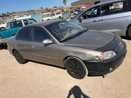 2004 KIA SPECTRA 
