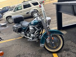 2004 HARLEY-DAVIDSON FLHRCI ROAD KING CLASSIC 