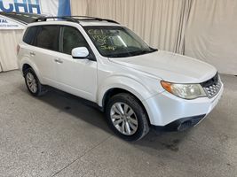 2013 SUBARU FORESTER X PREMIUM