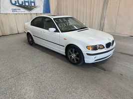 2003 BMW 3-SERIES 325I