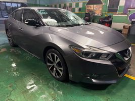 2017 NISSAN MAXIMA