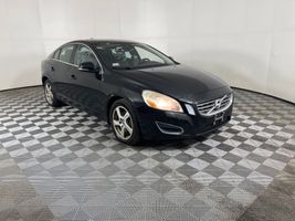 2013 VOLVO S60 T5