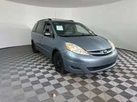 2006 TOYOTA SIENNA CE