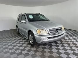 2005 MERCEDES-BENZ M CLASS ML350