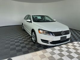 2013 VOLKSWAGEN PASSAT SE