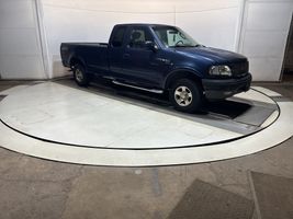 2002 FORD F150 LARIAT
