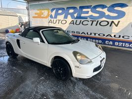 2002 TOYOTA MR2