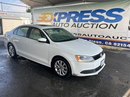 2011 VOLKSWAGEN JETTA SE