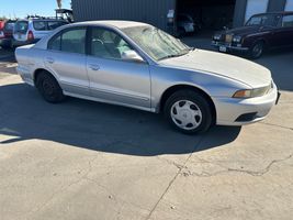 2002 MITSUBISHI GALANT 