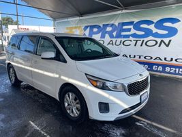 2017 KIA SEDONA
