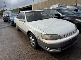 1996 LEXUS ES 300 
