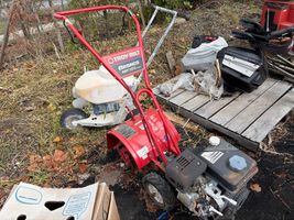   TROYBUILT TILLER   BRONCO , CRT