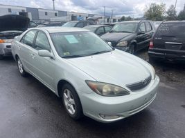 2002 TOYOTA CAMRY 