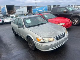 2001 TOYOTA CAMRY LE
